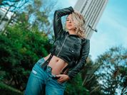 ChanelGold79