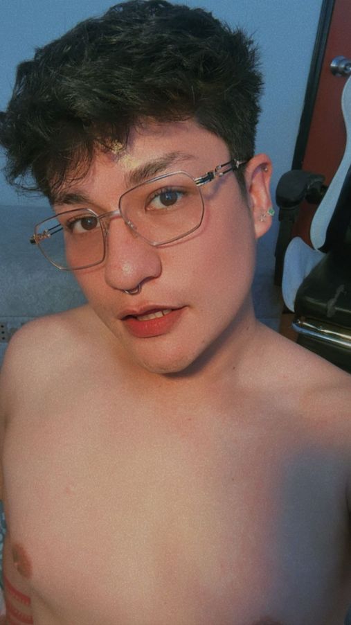 Theo_Rowan