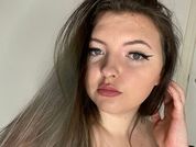 YoungFace_Kyra
