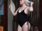 NEXTDOORGIRL69