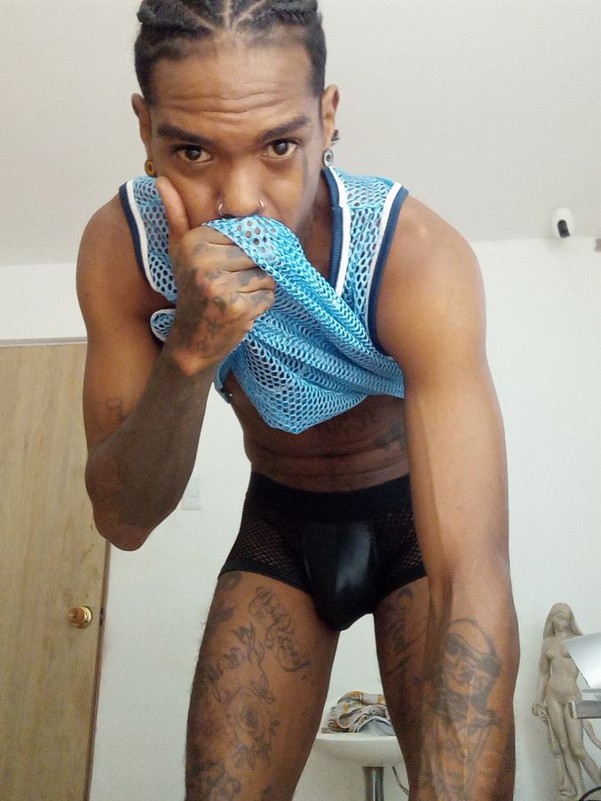 BigHotBlackx