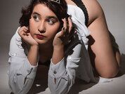 Velvet_Rousse