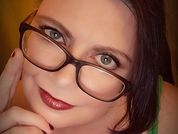 MatureBustyMilf