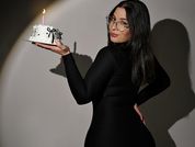 VanessaClose
