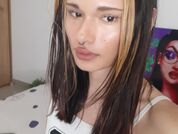 Andrea_cherryy