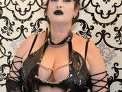 QueenElvyra