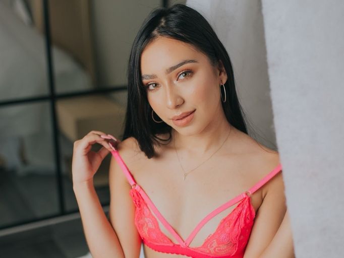 LauraSquirterr