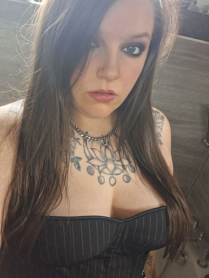 Gothiccbxby