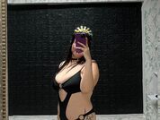 MaeveBigBoobs