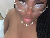 CurvyDestinyXxxx