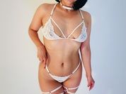 KristalHorny19