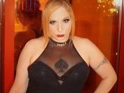HotWifeSarah