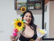 ninakisslove