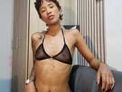 FRANCISHOTGIRL