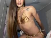 Shannia_sky