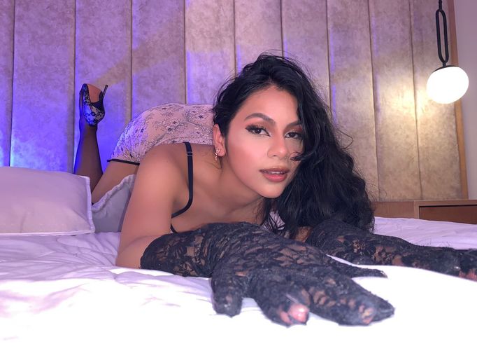 AnnyDalessio