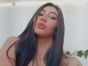 Mia_Thomsom