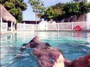 ninakisslove