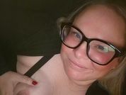 Peachy_English_Blond