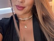 Urluvlycharmx