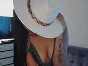 Kandy_kissess
