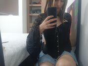 Andrea_cherryy