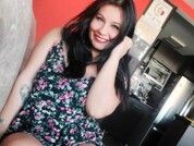 ninakisslove
