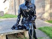 LatexRapture