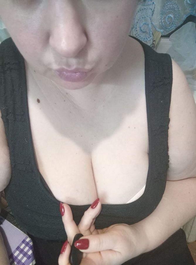 Juli_Bond