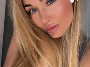 Tina_a
