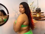 Sharon_Curvy