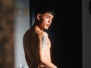 AlexHottie