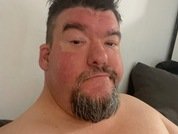 Bigsexybiguy81