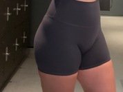 CurvyHannahXX