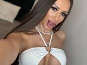 Julia_Quin