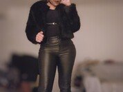 Suki_Stone