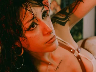 Adicctivevictoria profile