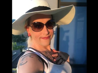 Aphrodite_Moore profile