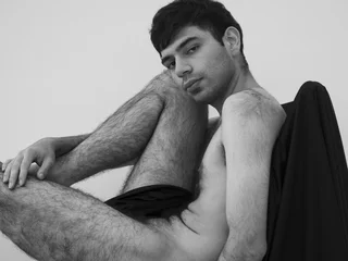 AronWest profile