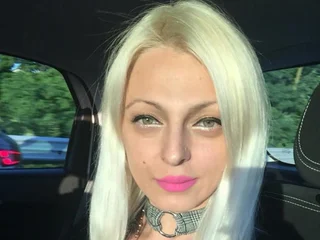 Carolina_xo profile