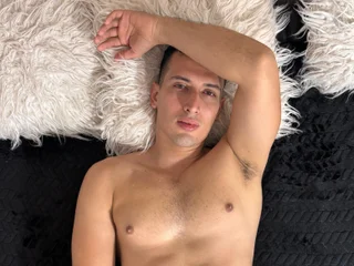 CloeANDzac profile