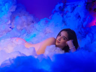 Cora_Heavens