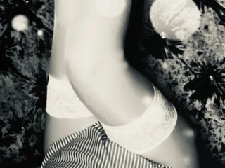 DeliciousDeeDee profile