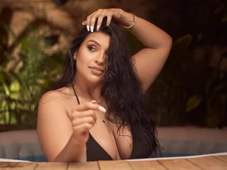 EmilyCurvvy profile