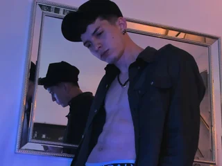 Jheampiero profile