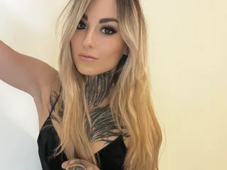 Kim_equinoxx