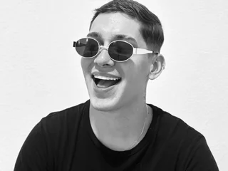 LEEOSTORM profile