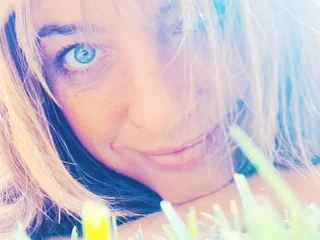 LizaLive profile