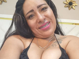 Luna_Blondell19