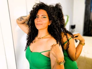 Luna_Montoya profile